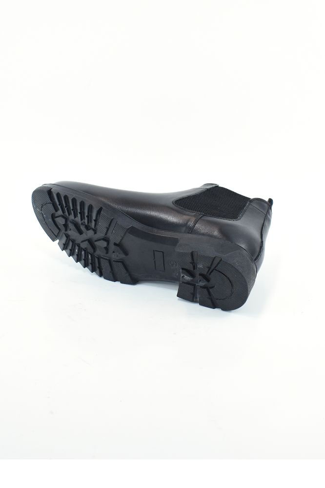 2025-sonbahar---kis-Siyah-1042 6-KCB 4037-0004692_0